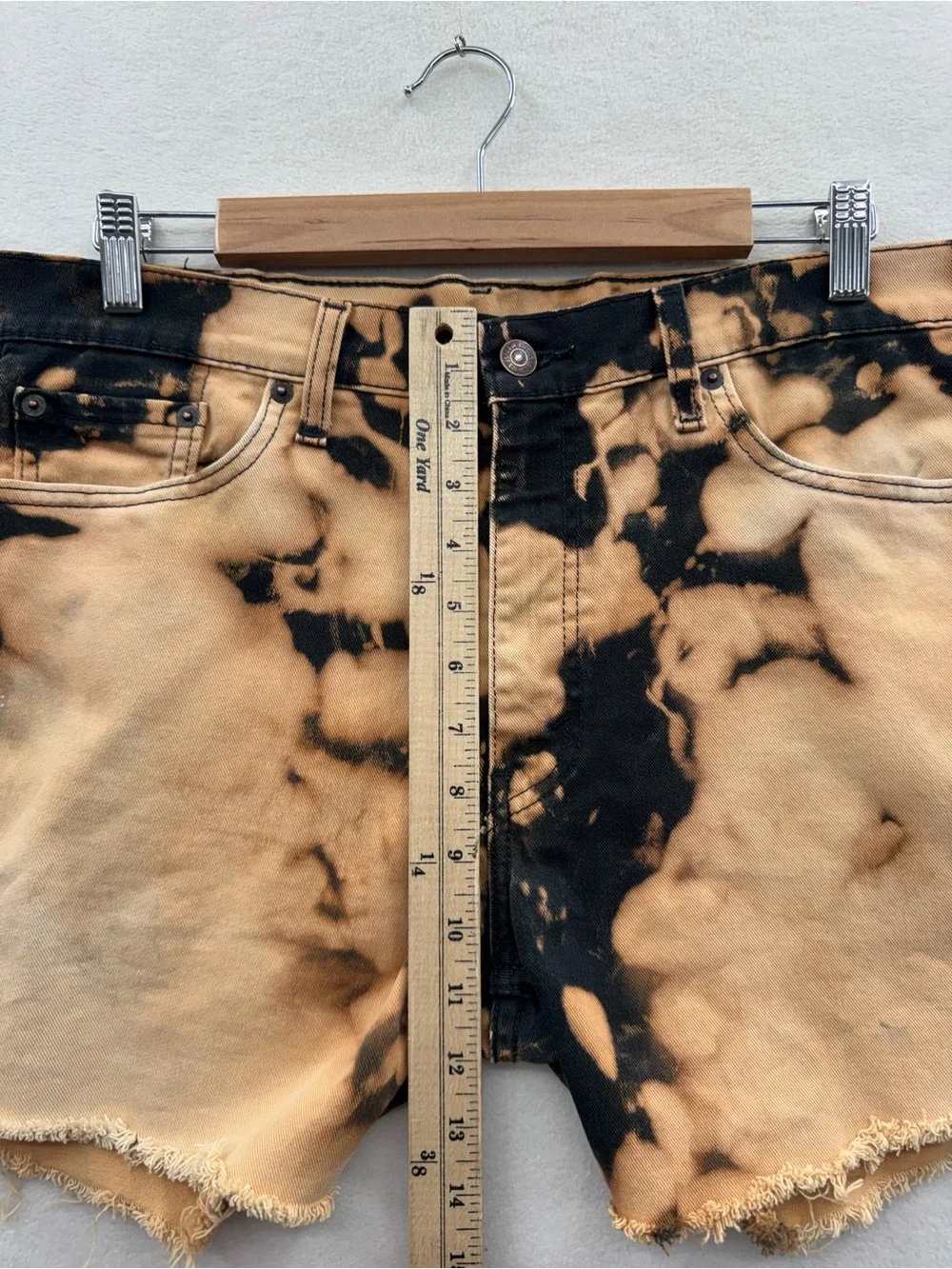 Levi's 513 Mens 33 Shorts Black Tie Dye Denim Cutoff